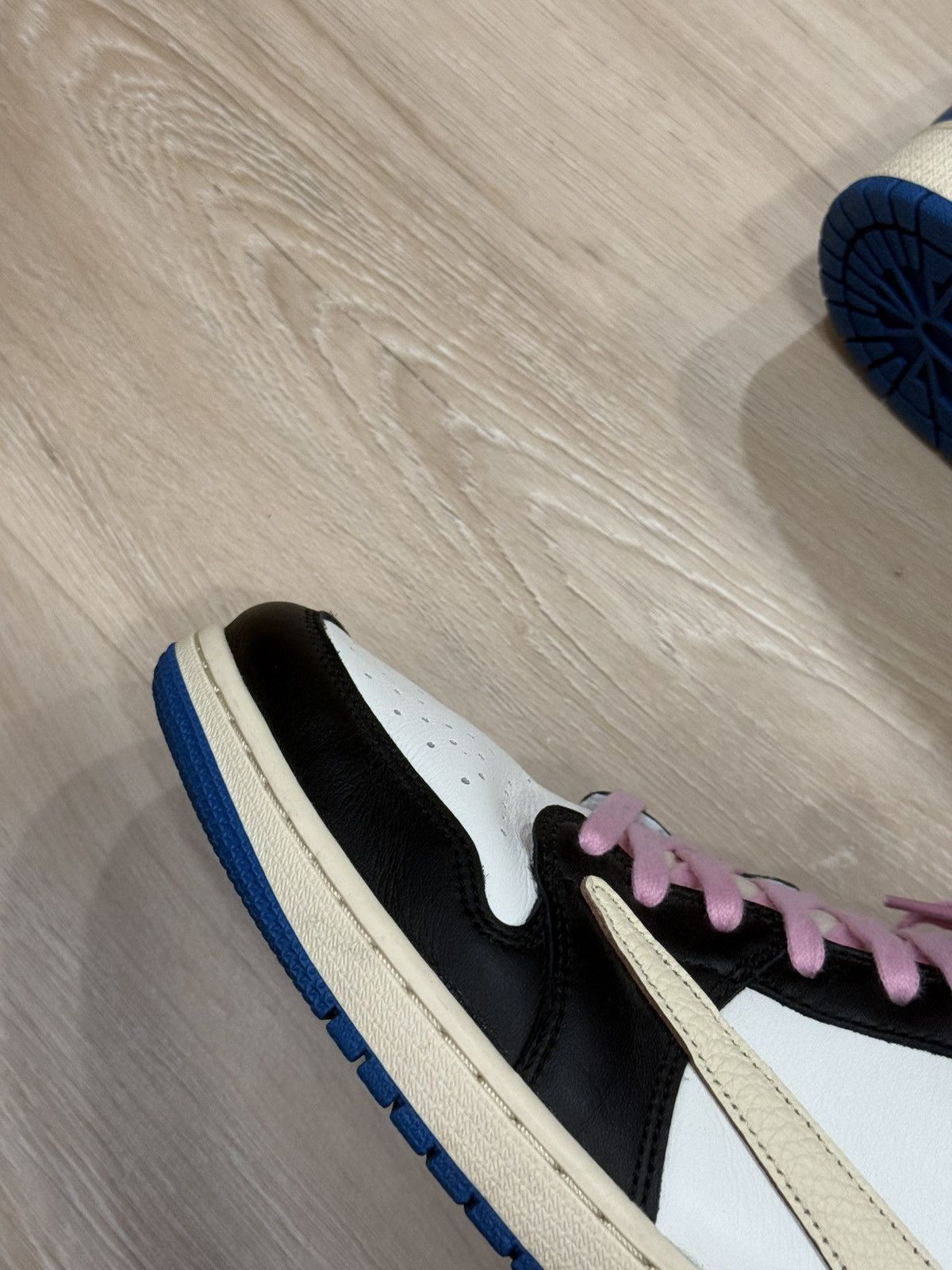 Fragment Design × Jordan Brand × Travis Scott Travis Scott Air Jordan 1 Low Fragment Sneakers Size US 13 / EU 46 - 5 Thumbnail