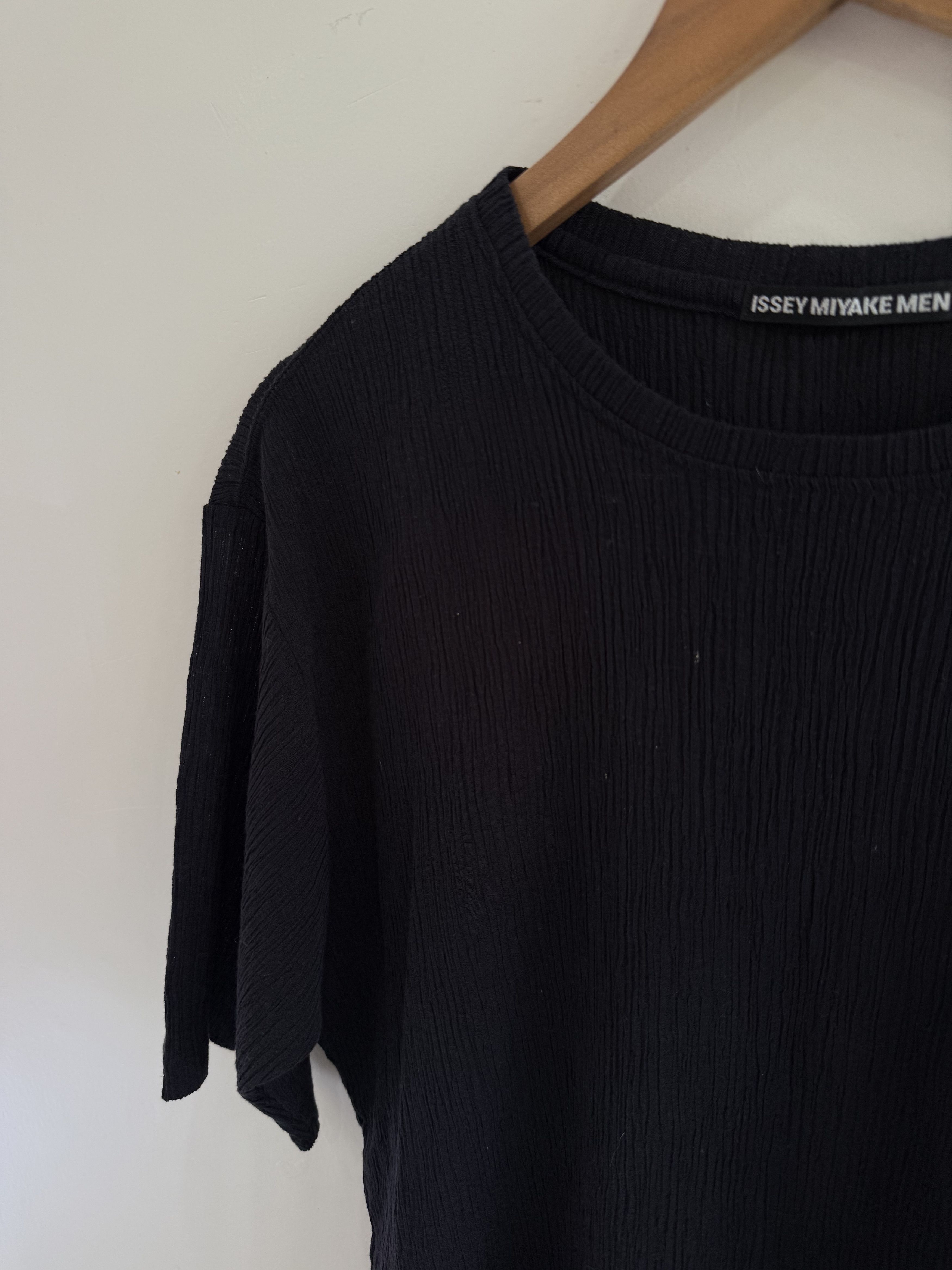 Issey Miyake Issey Miyake Men Pleated Shirt Size US L / EU 52-54 / 3 - 3 Thumbnail