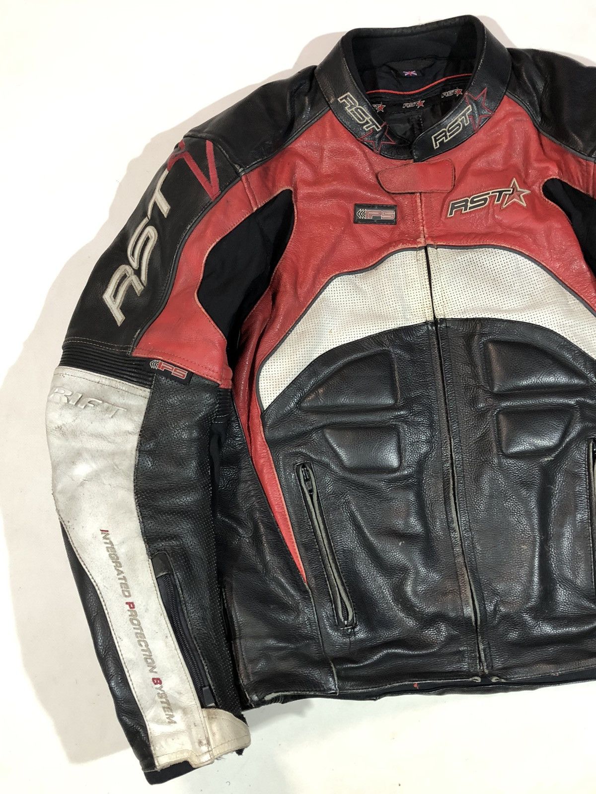 Dainese × Ferrari × Yamaha RST Motorcycle Leather Jacket Racing Size US L / EU 52-54 / 3 - 7 Thumbnail