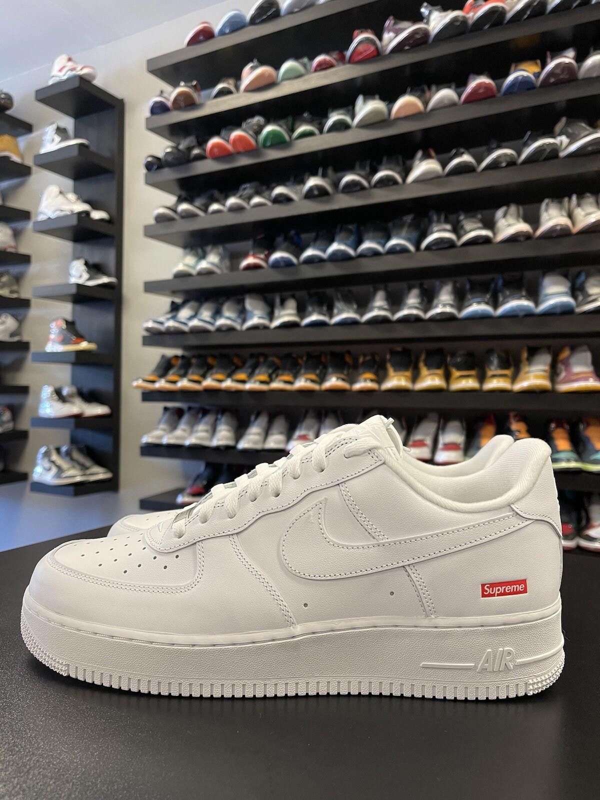 Nike Size 12 - Nike Air Force 1 Low x Supreme White (CU9225-100) Size US 12 / EU 45 - 1 Thumbnail