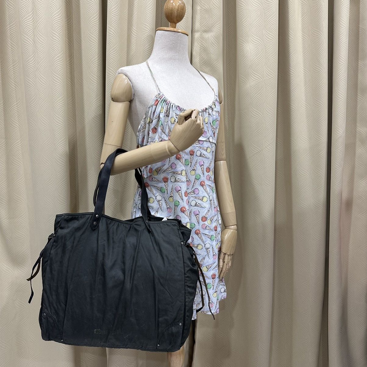 Miu Miu ‼️LASTDROP‼️ AUTHENTIC MIU MIU NYKIN TOTE BAG Size ONE SIZE - 1 Thumbnail