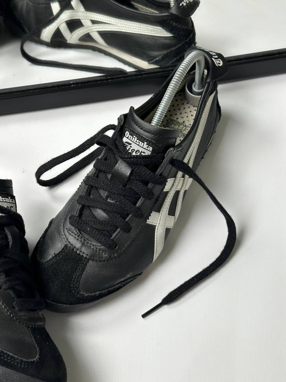 Asics 🔥Vintage Rare ASICS ONITSUKA TIGER Mexico 66 Black Leather Size US 7.5 / IT 37.5 - 5 Thumbnail