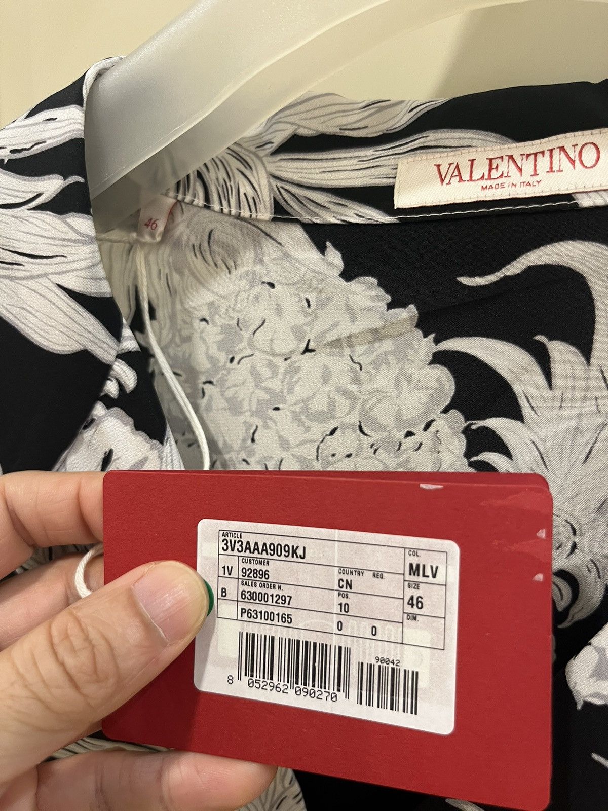 Valentino Pineapple print silk bowling shirt size46 Size US S / EU 44-46 / 1 - 8 Thumbnail