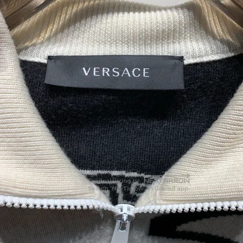 Versace Versace Letter-print zip closure stand-up collar long-slee Size US S / EU 44-46 / 1 - 2 Thumbnail