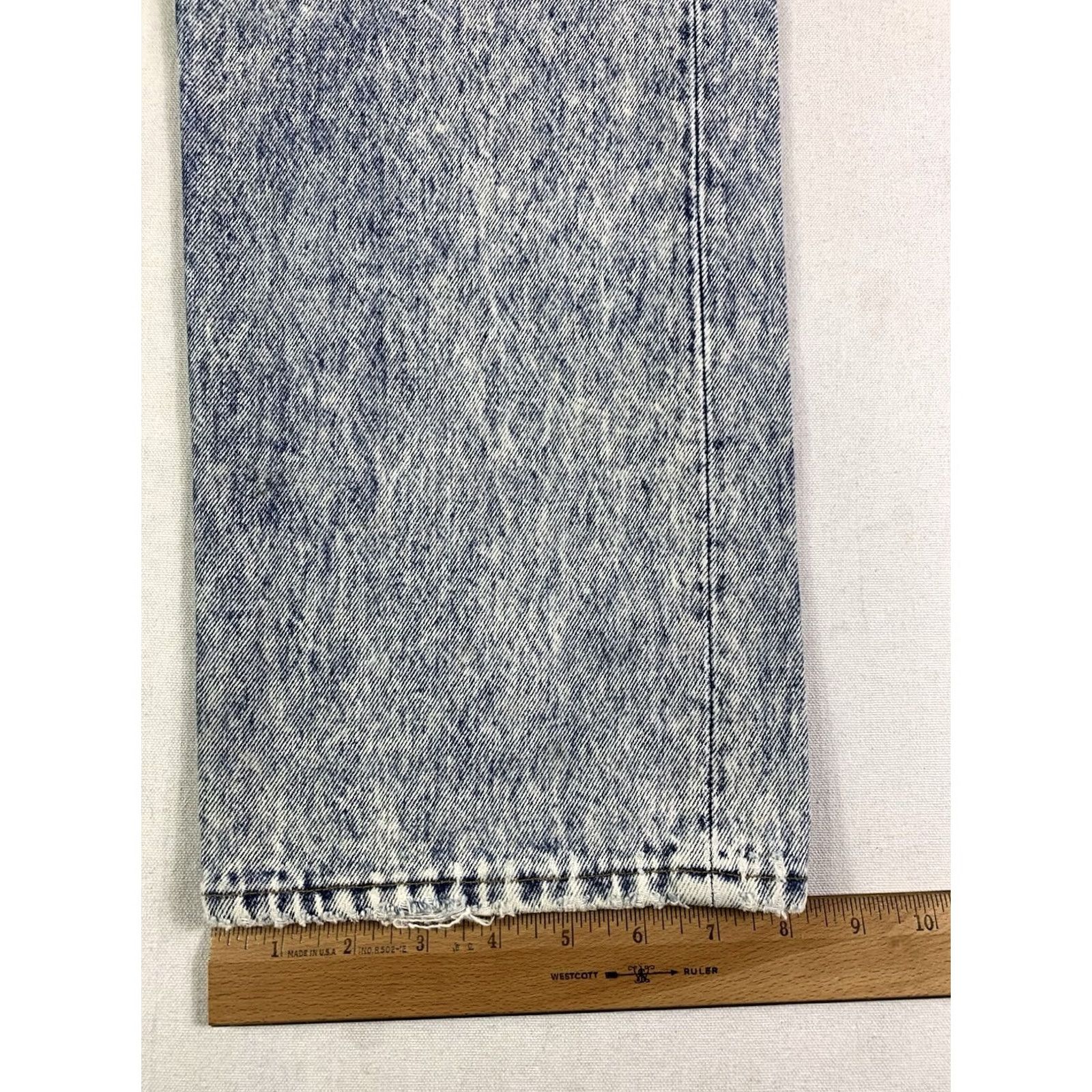 Levi's VINTAGE Levi's 501 Jeans Men 34x33 Blue 90s Made USA Acid Wash Distressed Classic Straight Jeans Mens Size US 34 / EU 50 - 5 Thumbnail