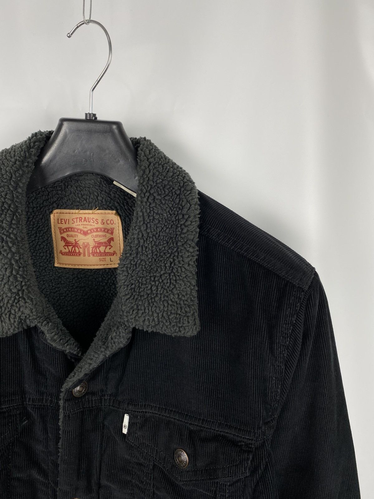 Levi's Levis Denim Sherpa Jacket Corduroy Men size L Size US L / EU 52-54 / 3 - 2 Thumbnail