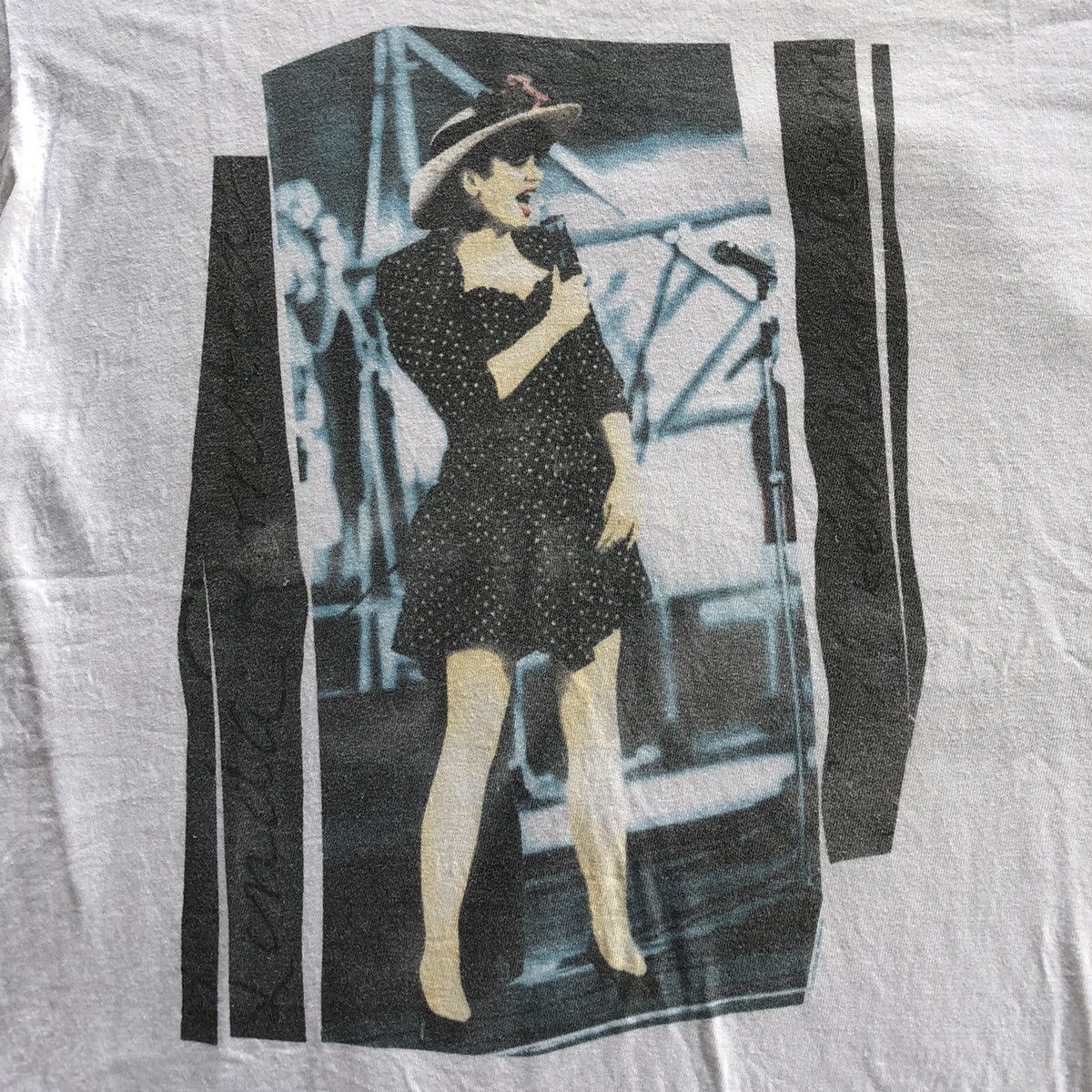 Band Tees × Vintage Vtg 90s Linda Ronstadt Cry Like A Rainstorm Tour 90 Tshirt Size US L / EU 52-54 / 3 - 4 Thumbnail
