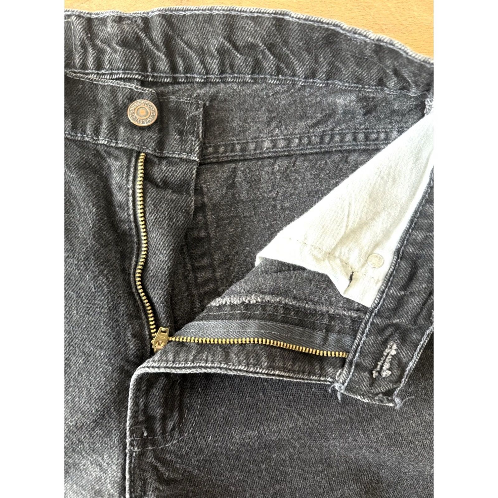 Levi's VTG Levi's 550 Jeans 31x34 Black Relaxed Fit Tapered 90s Mens Womens 29x33 Denim Cotton Button Zip 5-Pocket Logo USA Size 24" / US 00 / IT 34 - 6 Thumbnail