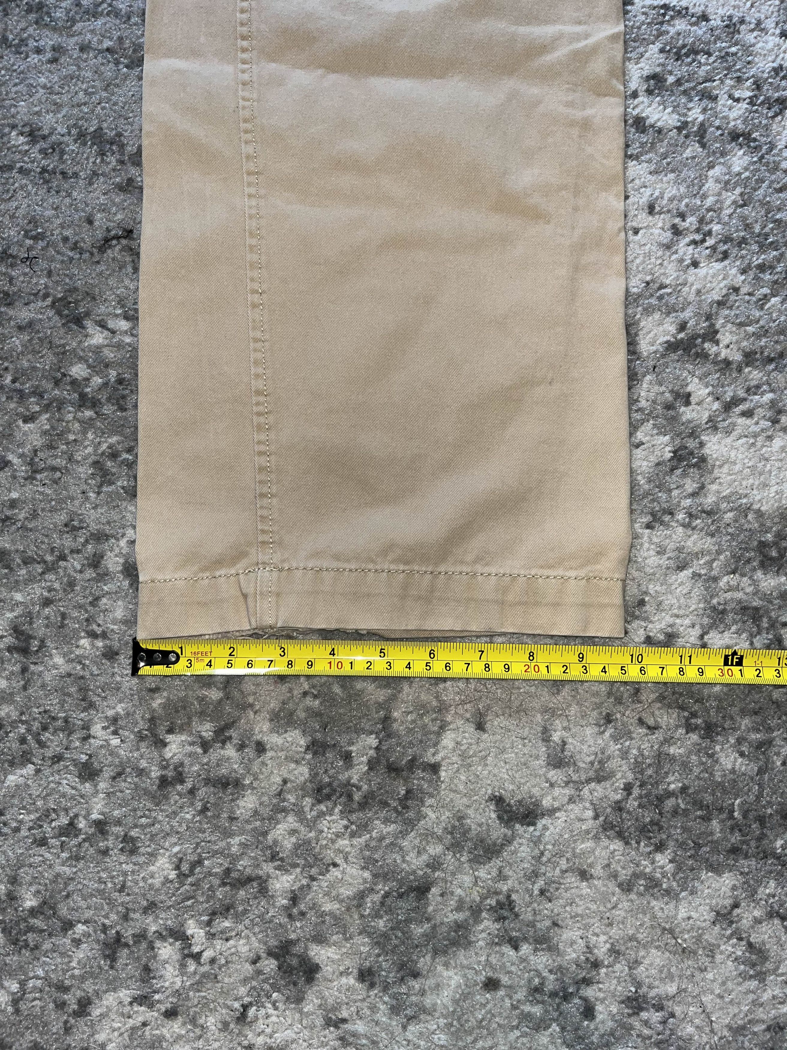 Old Navy Y2K Baggy Old Navy Khaki Cargos Size US 32 / EU 48 - 4 Thumbnail