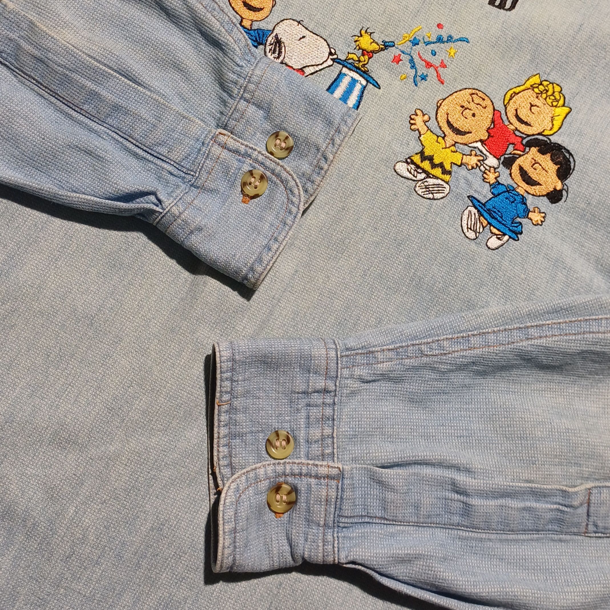 Peanuts Vintage Embroidery Magic Show Shirt Chambray by Peanuts Size US L / EU 52-54 / 3 - 5 Thumbnail