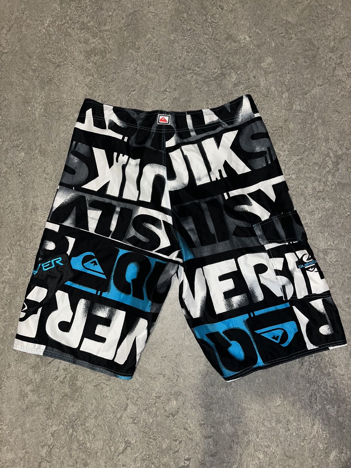Quiksilver Quiksilver Boardshorts Graffiti Style – Black/Blue/White Size US 36 / EU 52 - 2 Thumbnail