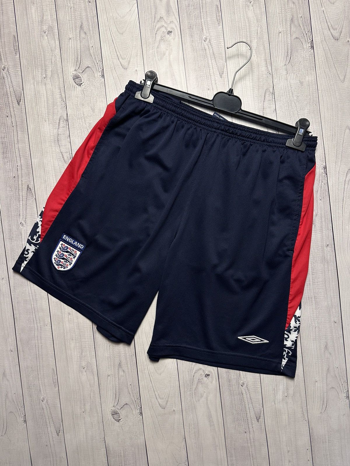 Umbro × Vintage Vintage Umbro England soccer shorts size XL/XXL Size US 38 / EU 54 - 1 Thumbnail