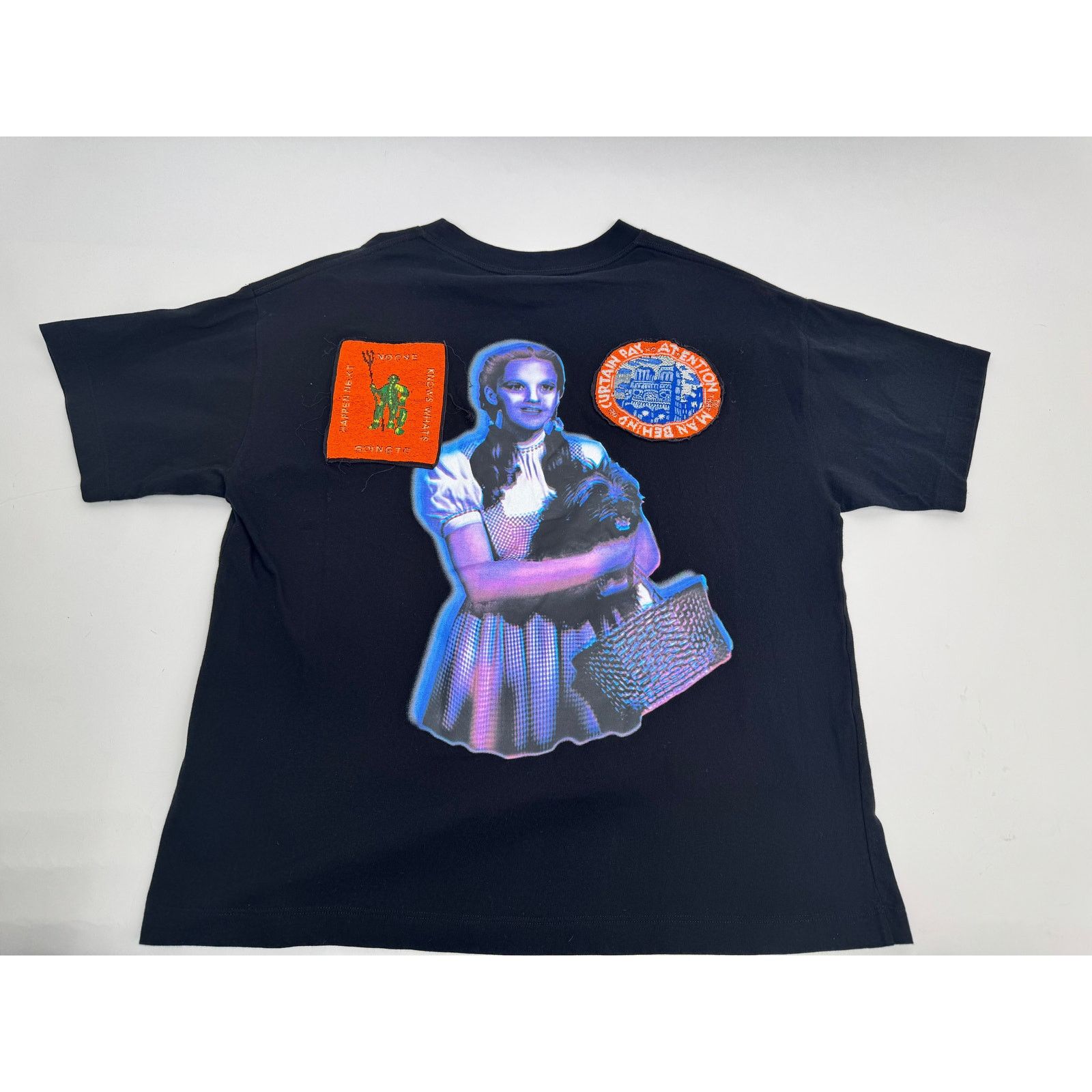 Louis Vuitton Louis Vuitton Runway Beaded Graphic T-Shirt Virgil Era Sz S Size US S / EU 44-46 / 1 - 2 Thumbnail
