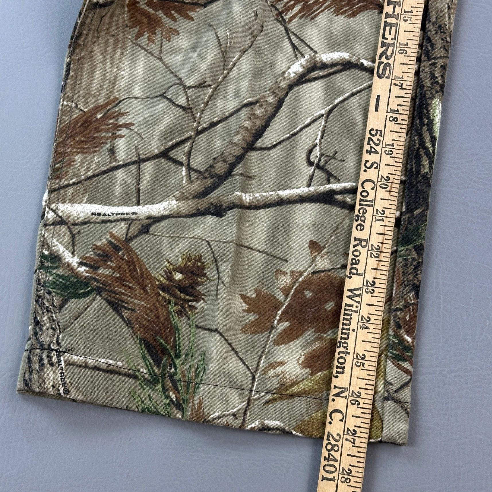 Realtree Realtree Pants Women's XL 38x27 Realtree AP Camo Cargo Baggy Outdoor Hunting Size 40" / US 18 - 3 Thumbnail