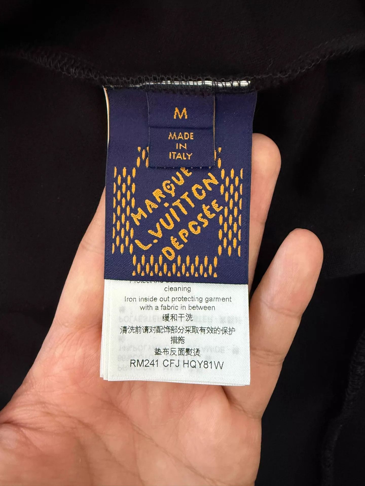 Louis Vuitton LV Black Embroidered Logo Pearl Zip Hooded Jacket M Size M / US 6-8 / IT 42-44 - 6 Thumbnail