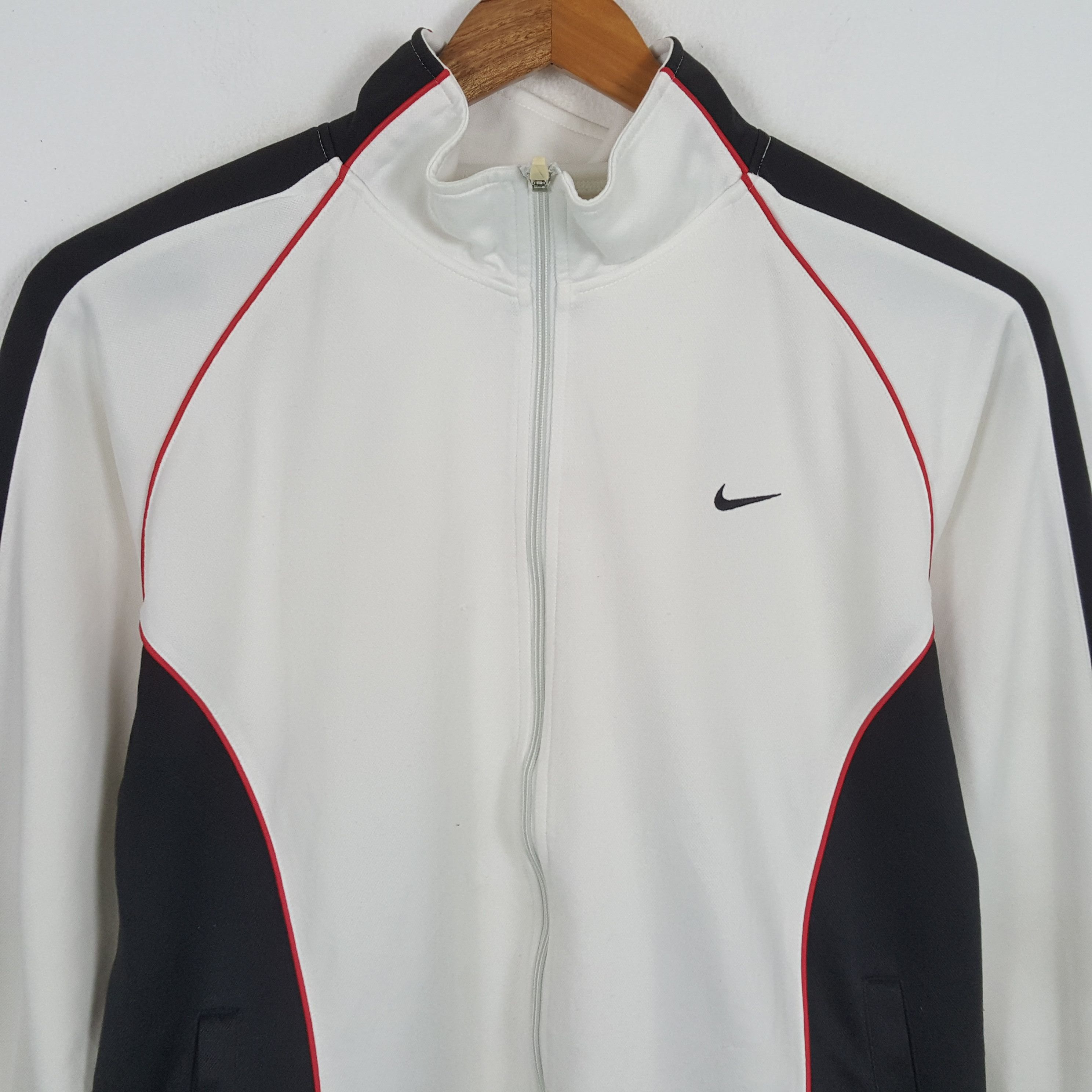Nike × Vintage Vintage NIKE Sportswear Streetwear Swoosh Logo Jacket Size US L / EU 52-54 / 3 - 4 Thumbnail