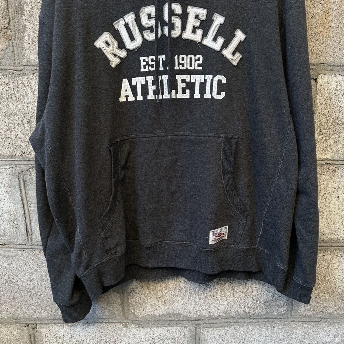 Russell Athletic Vintage Russel Athletic Hoodie Big Logo Size 2XL Y2K 00s USA Size US XXL / EU 58 / 5 - 3 Thumbnail