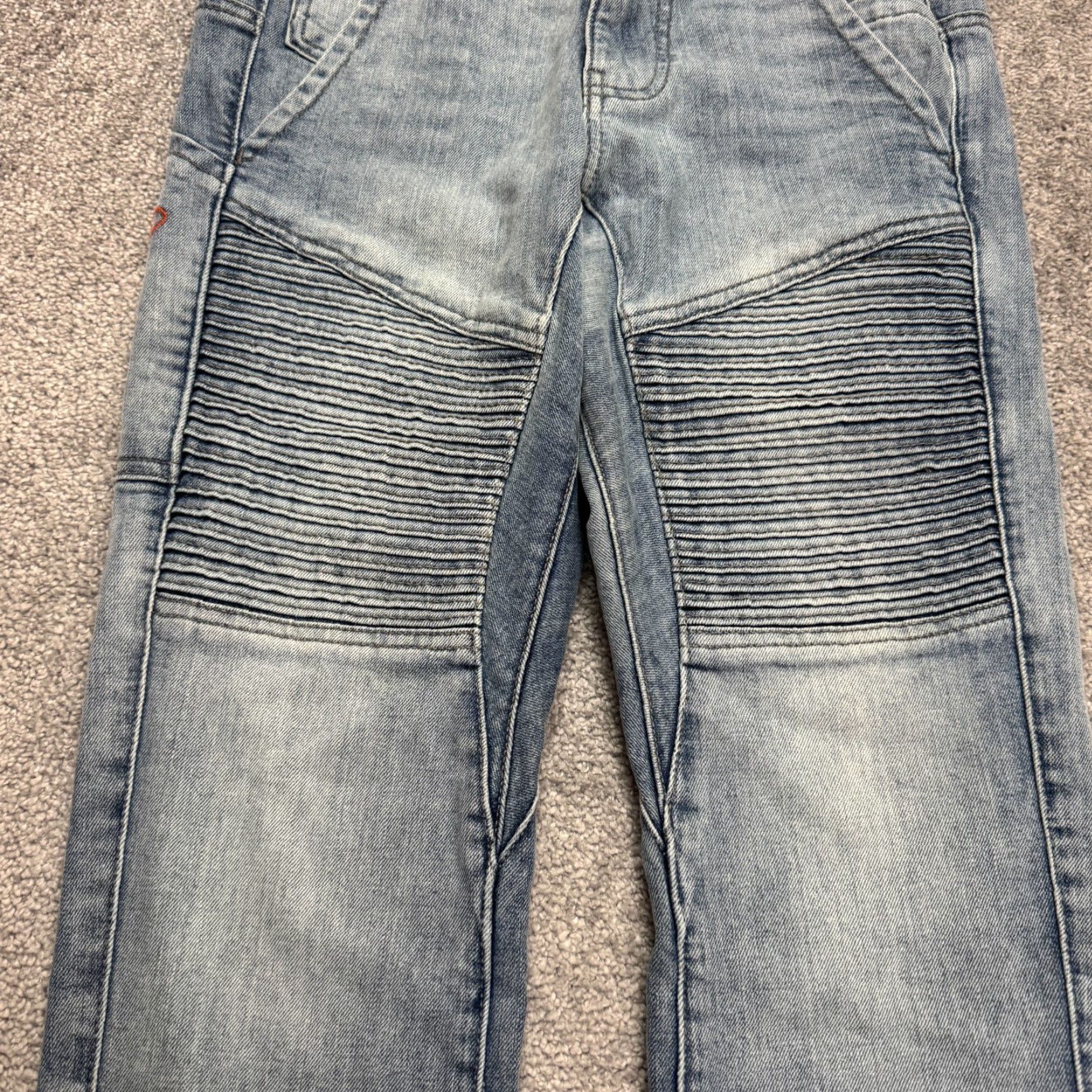 Denime Saint Jeans Jogger Denim Mens 28 Blue Light Wash Streetwear Biker Motorcycle USA Tailored Regular Fit Adult Men Size US 28 / EU 44 - 6 Thumbnail