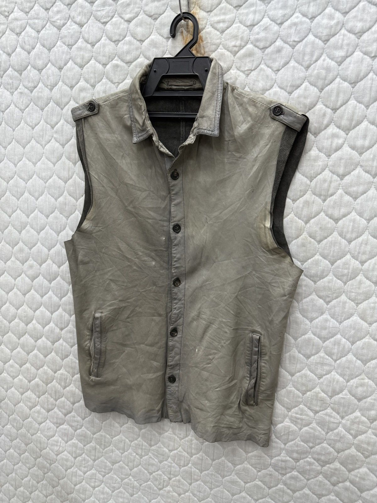 Drome 🔥🔥🔥ARCHIVE DROMe LEATHER SLEEVELESS BUTTON UP Size US M / EU 48-50 / 2 - 2 Thumbnail