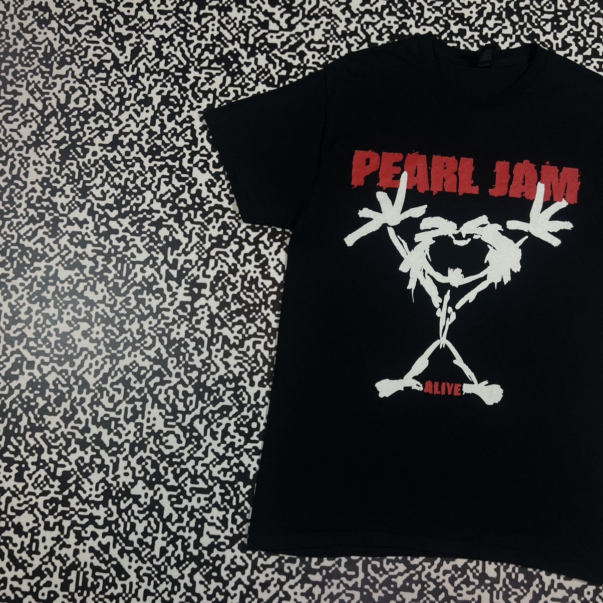 Band Tees Vintage Y2K Pearl Jam Alive Band Rock Tour T-shirt 90s Style Size US M / EU 48-50 / 2 - 3 Thumbnail