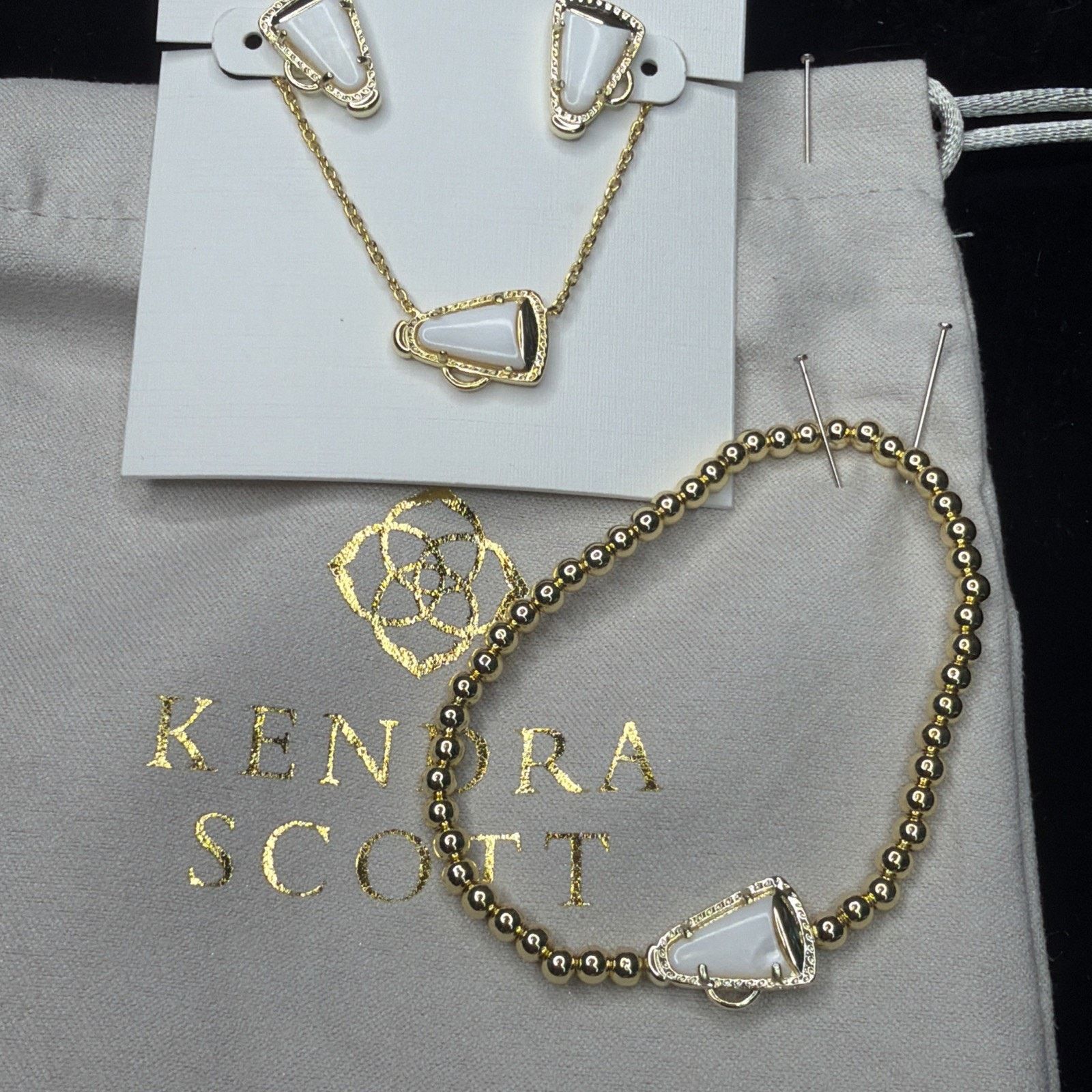Kendra Scott Kendra Scott Cheer Necklace Earrings Stretch Bracelet 3 Set Size ONE SIZE - 9 Thumbnail