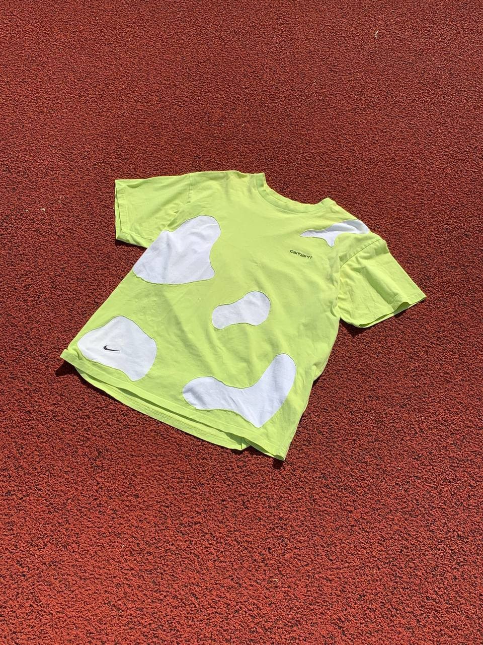 Carhartt × Handmade × Nike Carhartt x Nike handmade reworked custom t-shirt Size US L / EU 52-54 / 3 - 2 Thumbnail