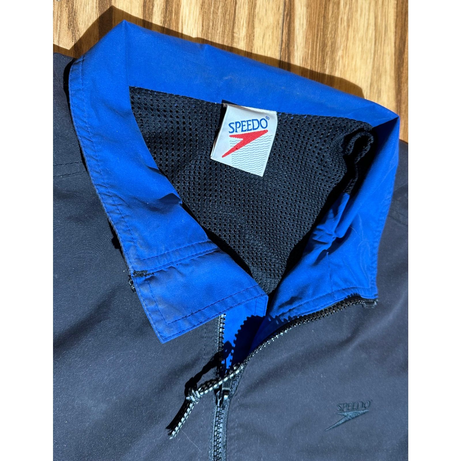 Speedo Vintage Speedo Black With Blue Accents Light Jacket Size M Size US XL / EU 56 / 4 - 4 Thumbnail