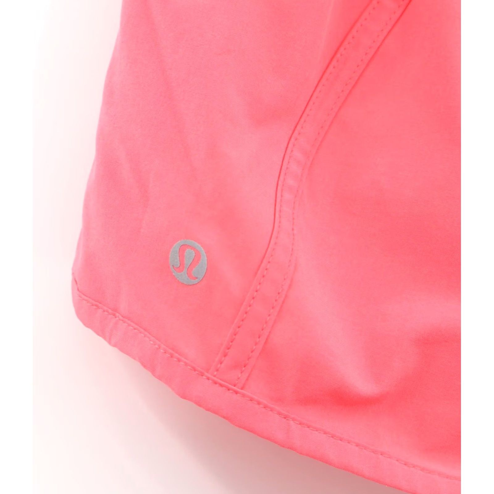 Lululemon Lululemon Women's Run: Track Attack Short Pink Peony Sz 6 - 4" Inseam, Elastic Waist, Pockets, Blended Material, Machine Wash Size 28" / US 6 / IT 42 - 4 Thumbnail