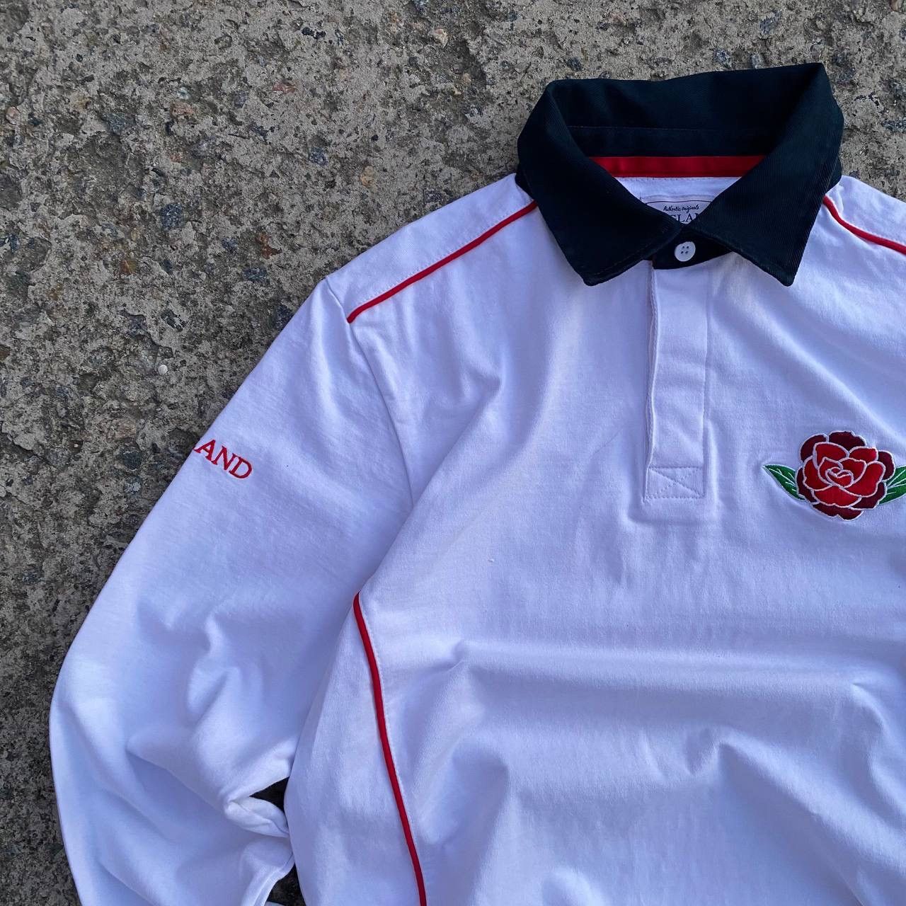 New England Outerwear Vintage England Long-sleeve T-shirts Sport-wear Size S Y2K Size US S / EU 44-46 / 1 - 4 Thumbnail