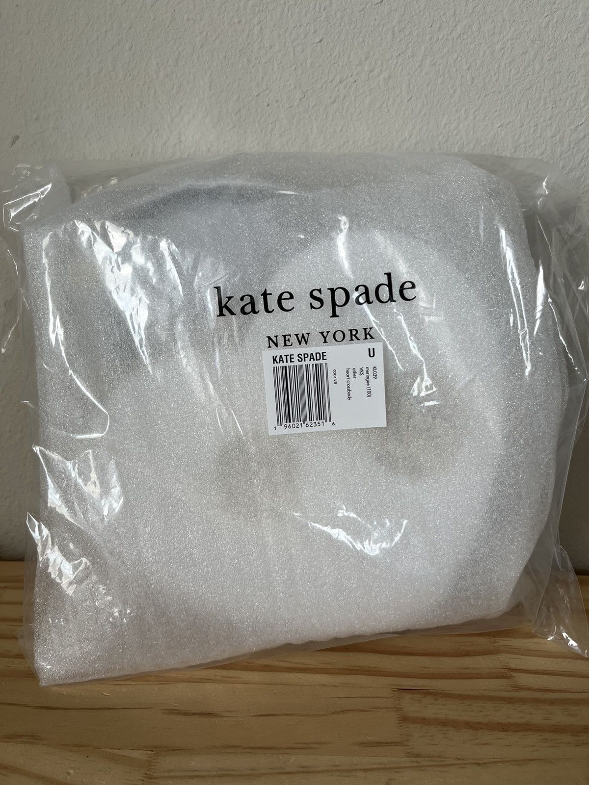 Kate Spade Kate Spade Love Shack Perforated Heart Crossbody Size ONE SIZE - 13 Thumbnail