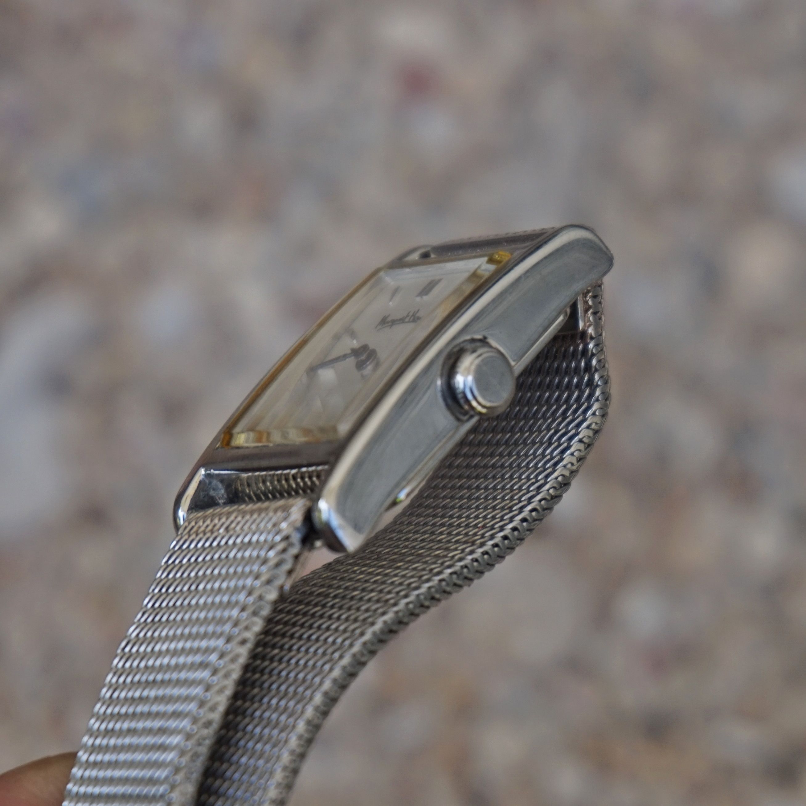 Margaret Howell Y2K Margaret Howell Tank Watches Size ONE SIZE - 7 Thumbnail