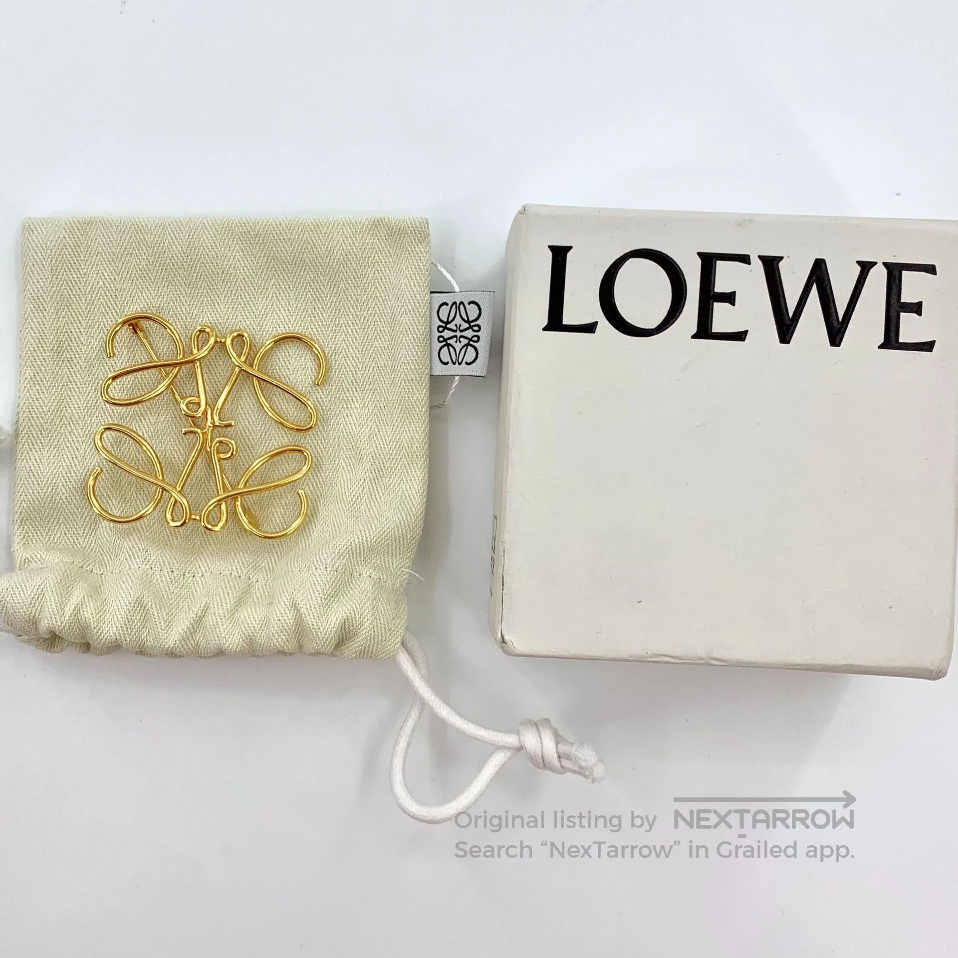Loewe Loewe Gold Logo Brooch. Size ONE SIZE - 7 Thumbnail