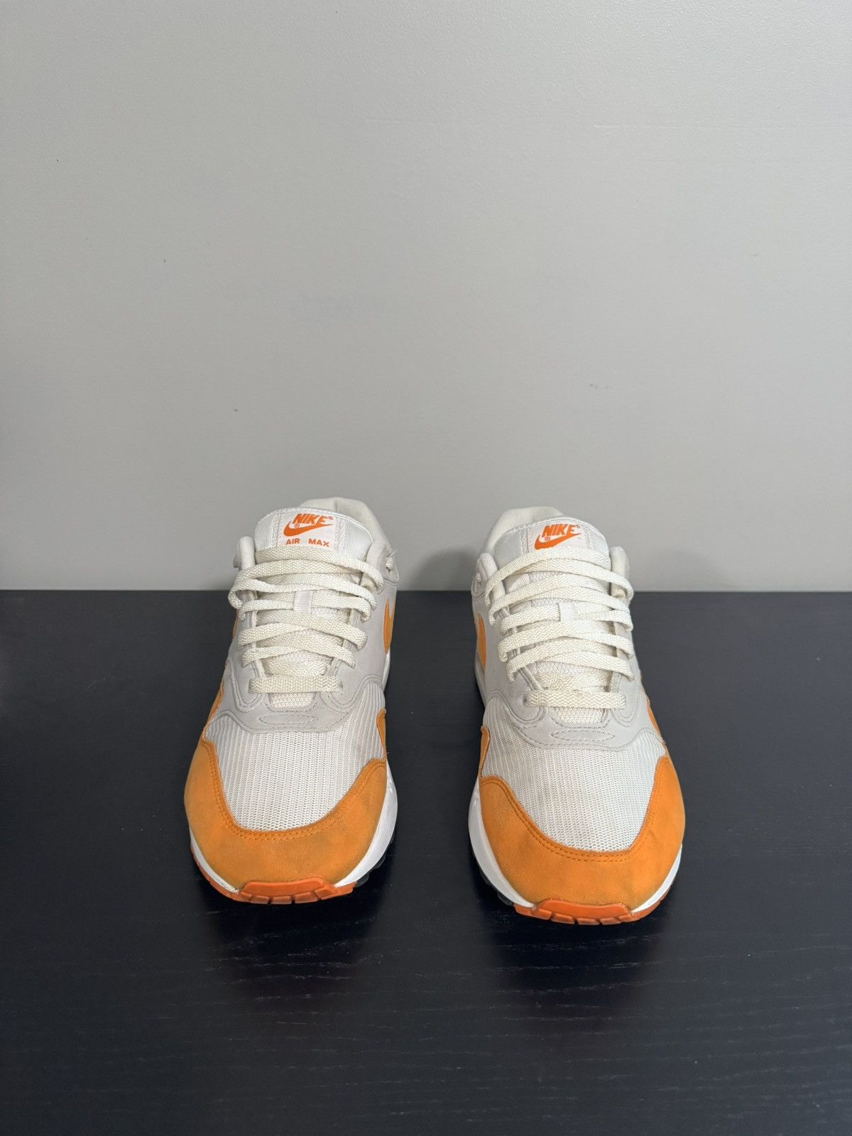 Nike Nike air max size 10.5 Size US 10.5 / EU 43-44 - 2 Thumbnail