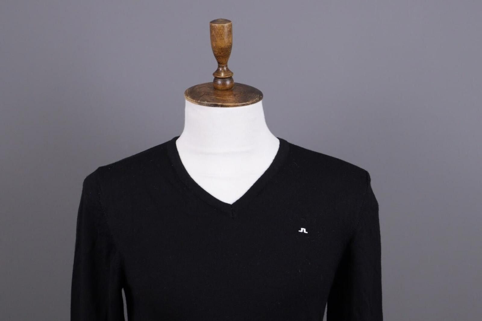 J.Lindeberg J.Lindeberg Black Merino Wool Knit Sweater Size 4 / M Size US M / EU 48-50 / 2 - 2 Thumbnail