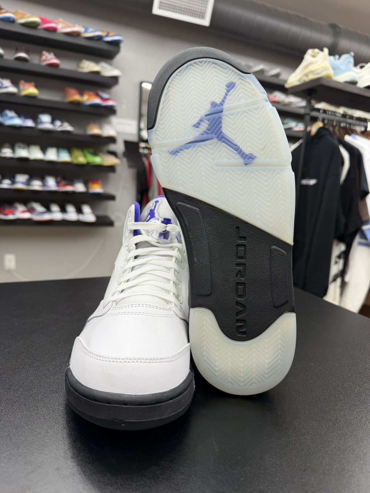 Jordan Brand Size 11 - Jordan 5 Retro Dark Concord Size US 11 / EU 44 - 9 Thumbnail