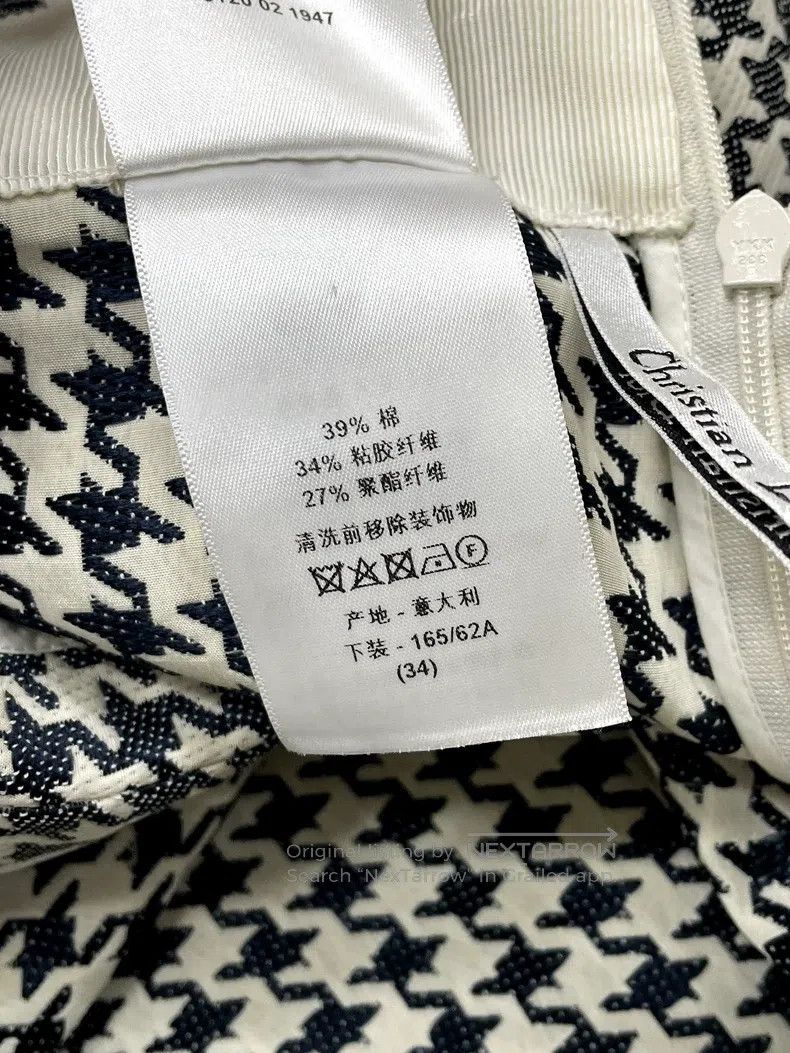 Dior Dior Black and white check skirt Size 42" / US 20 - 6 Thumbnail