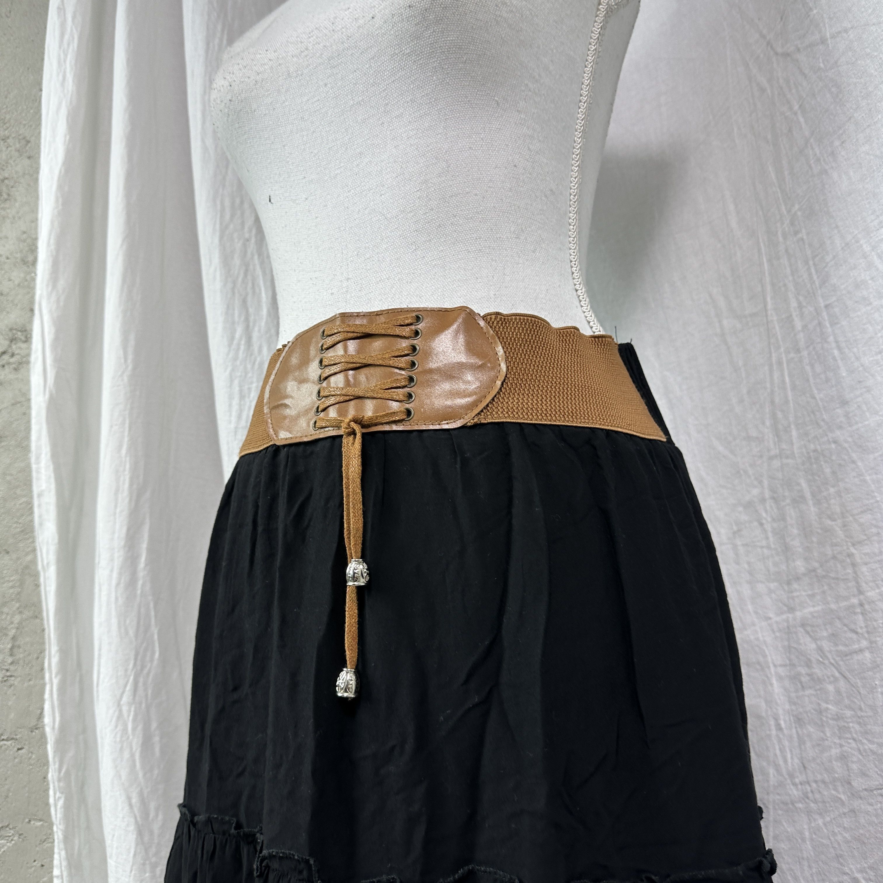 Vintage Vintage Boho Cottage Core Maxi Skirt with Belt Y2K Size 26" / US 2 / IT 38 - 5 Thumbnail