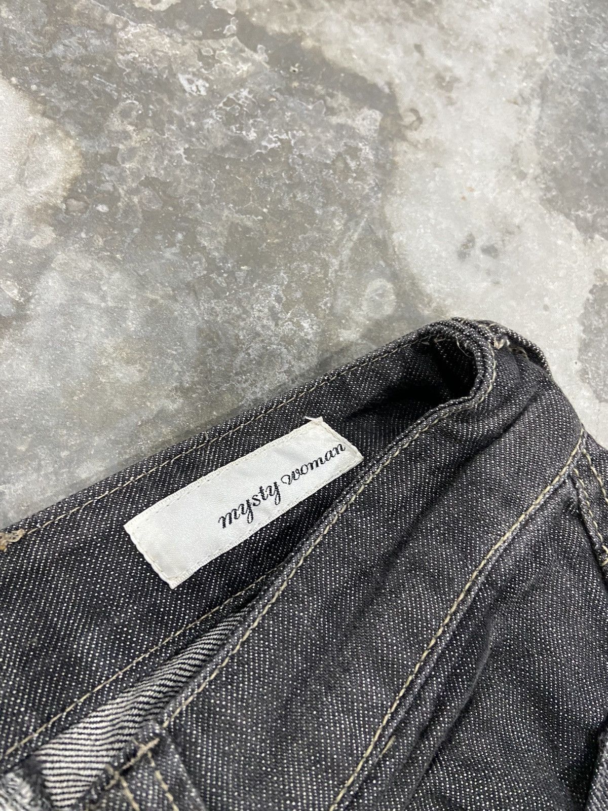 Japanese Brand Mystery women jeans flare Size 31" - 3 Thumbnail