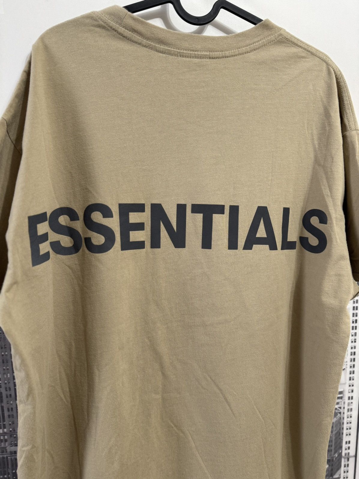 Fear of God 🔥Fear of God Essentials 3M Logo Boxy T-Shirt Tan SZ Small Size US S / EU 44-46 / 1 - 2 Thumbnail