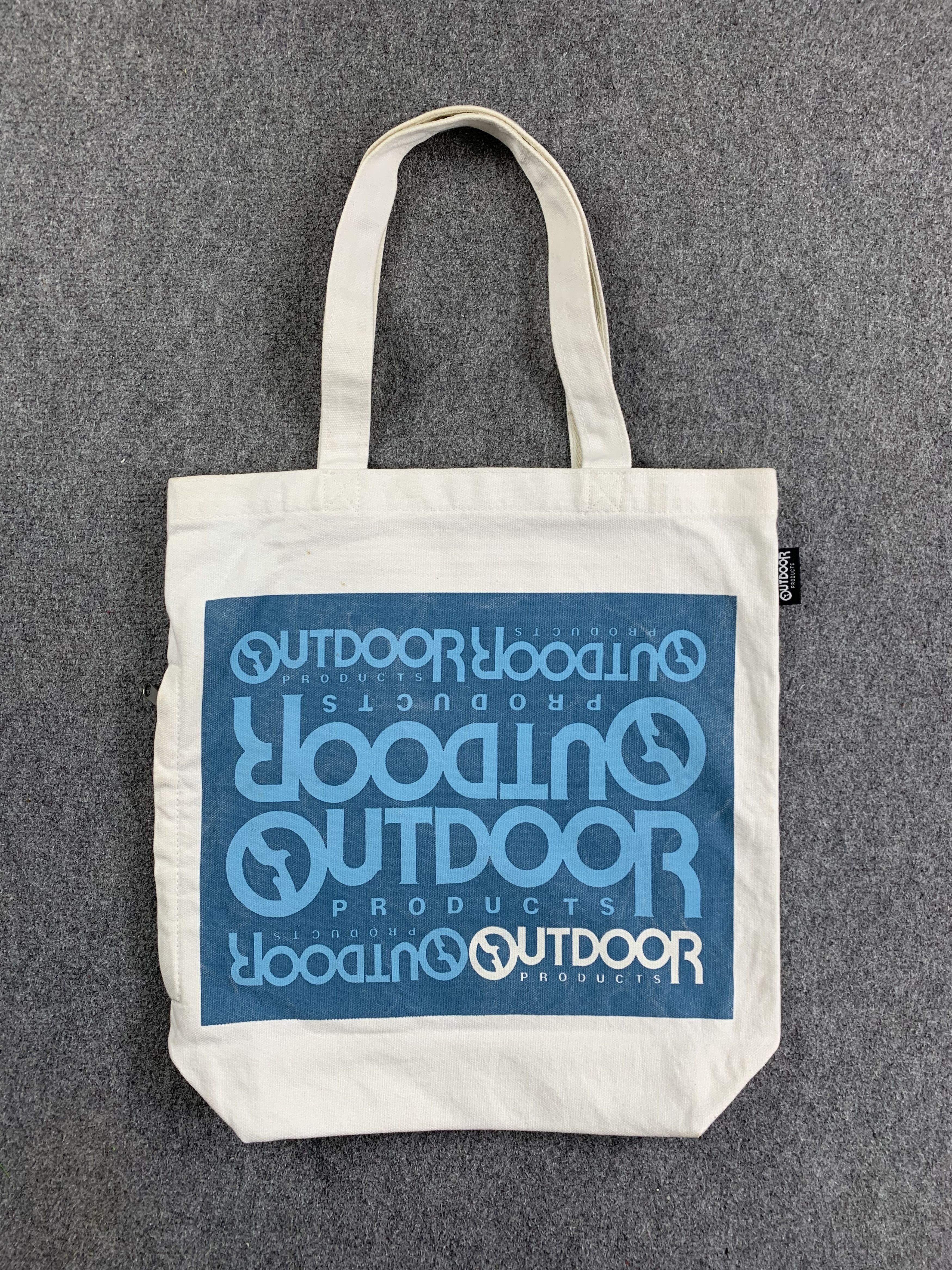 image of Vintage Outdoor Products Totebag in Cream/White, Men's