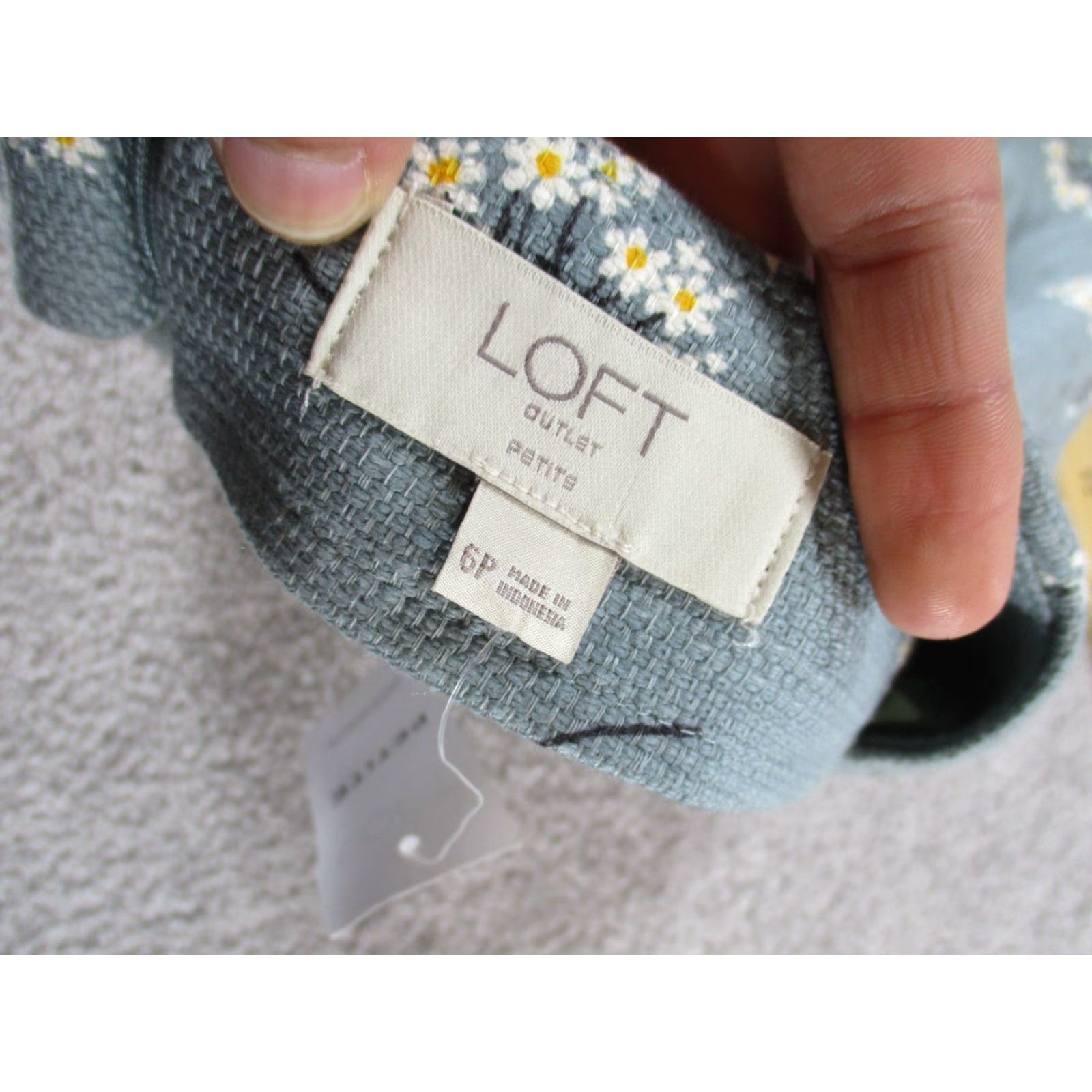 Loft VINTAGE Loft Skirt Womens 6 Petite Pale Blue Green Floral Pencil NEW Size 28" / US 6 / IT 42 - 6 Thumbnail