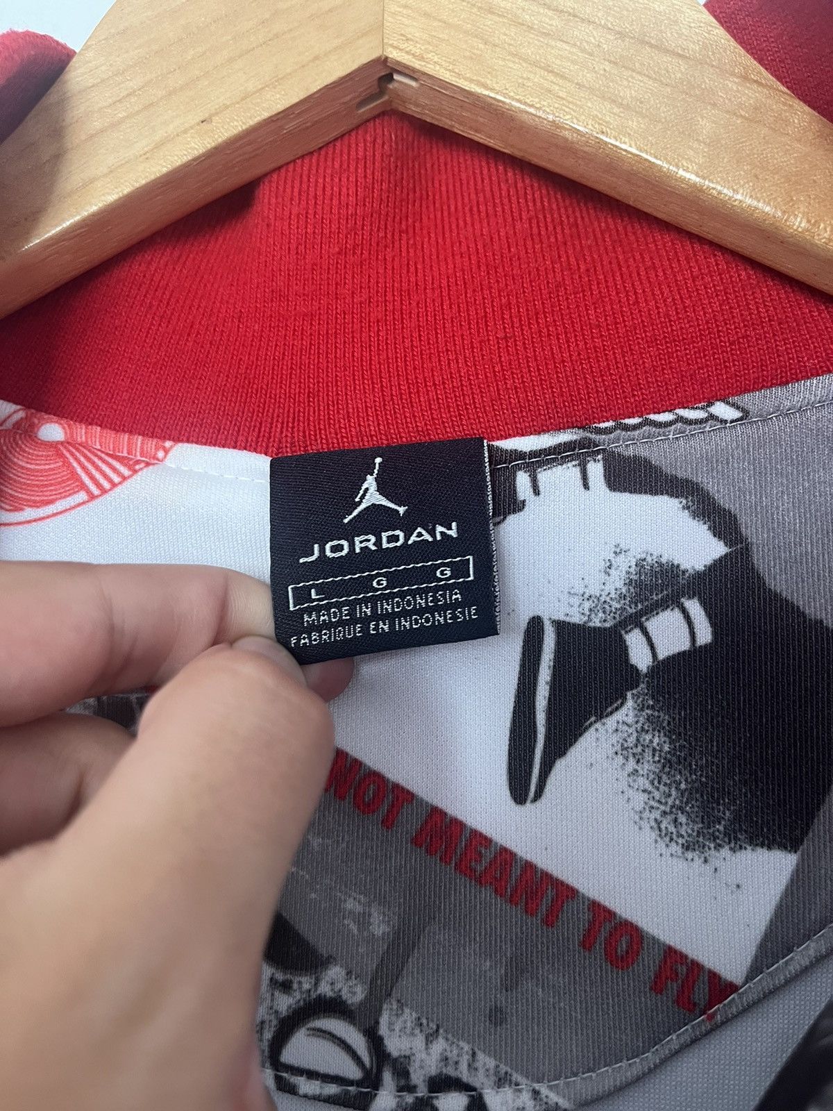 Jordan Brand Vintage Jordan all over print zip jacket Size US L / EU 52-54 / 3 - 6 Thumbnail