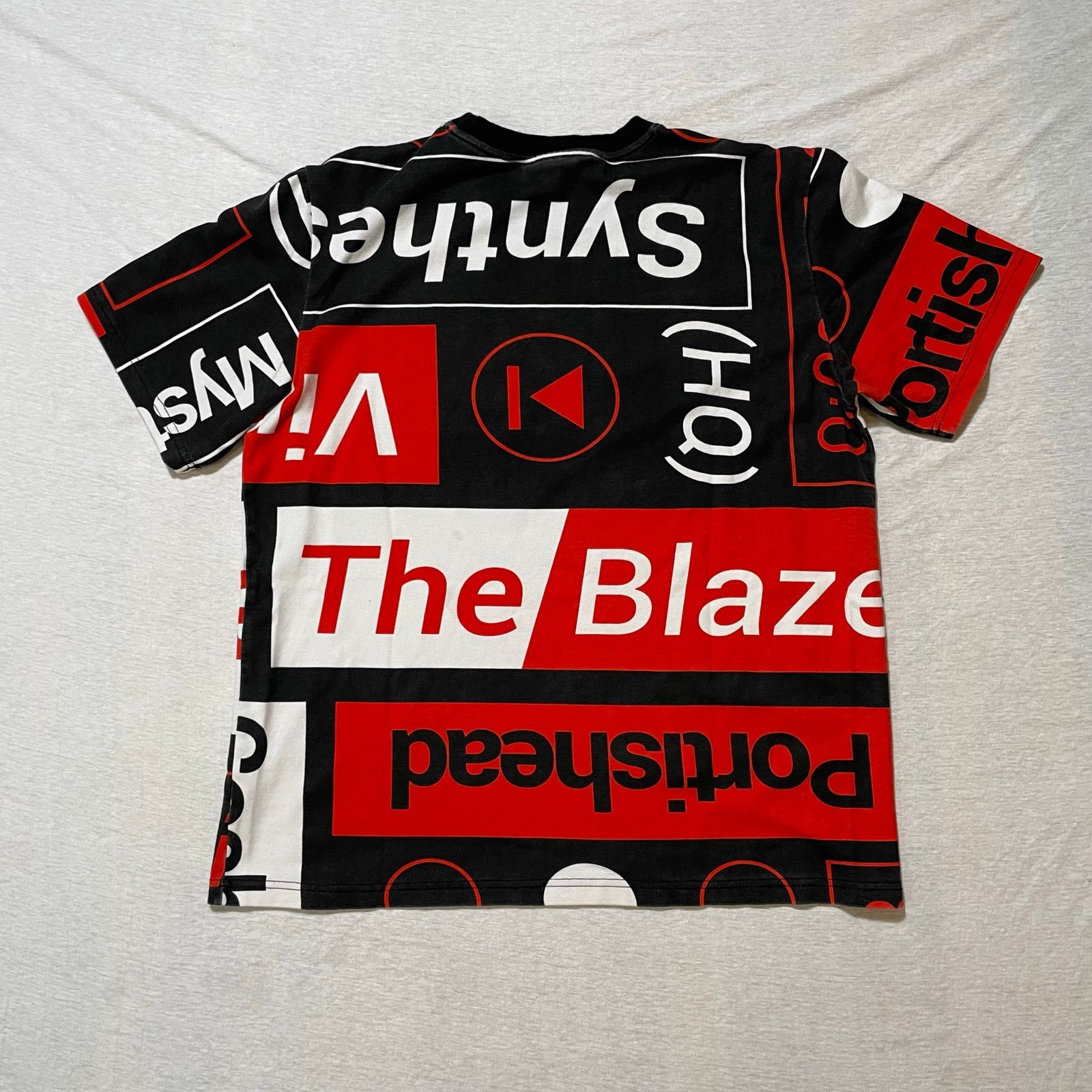 Designer Heich Blade Territory Graphic T-Shirt Size US L / EU 52-54 / 3 - 2 Thumbnail