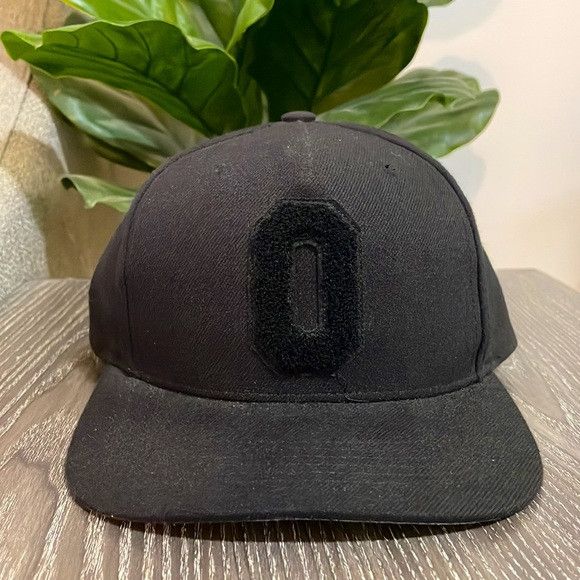 October's Very Own Rare OVO Hat🦉 Size ONE SIZE - 1 Thumbnail