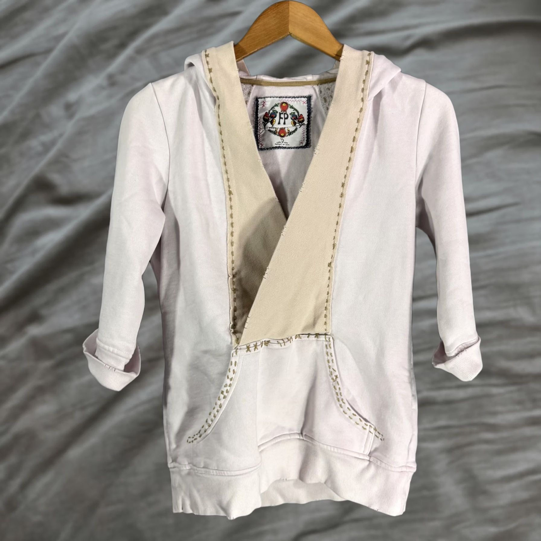 Free People Free People Pullover Hoodie Womens Small White Boho Embroidered FP Cotton Blend Sweater Size XS / US 0-2 / IT 36-38 - 1 Thumbnail