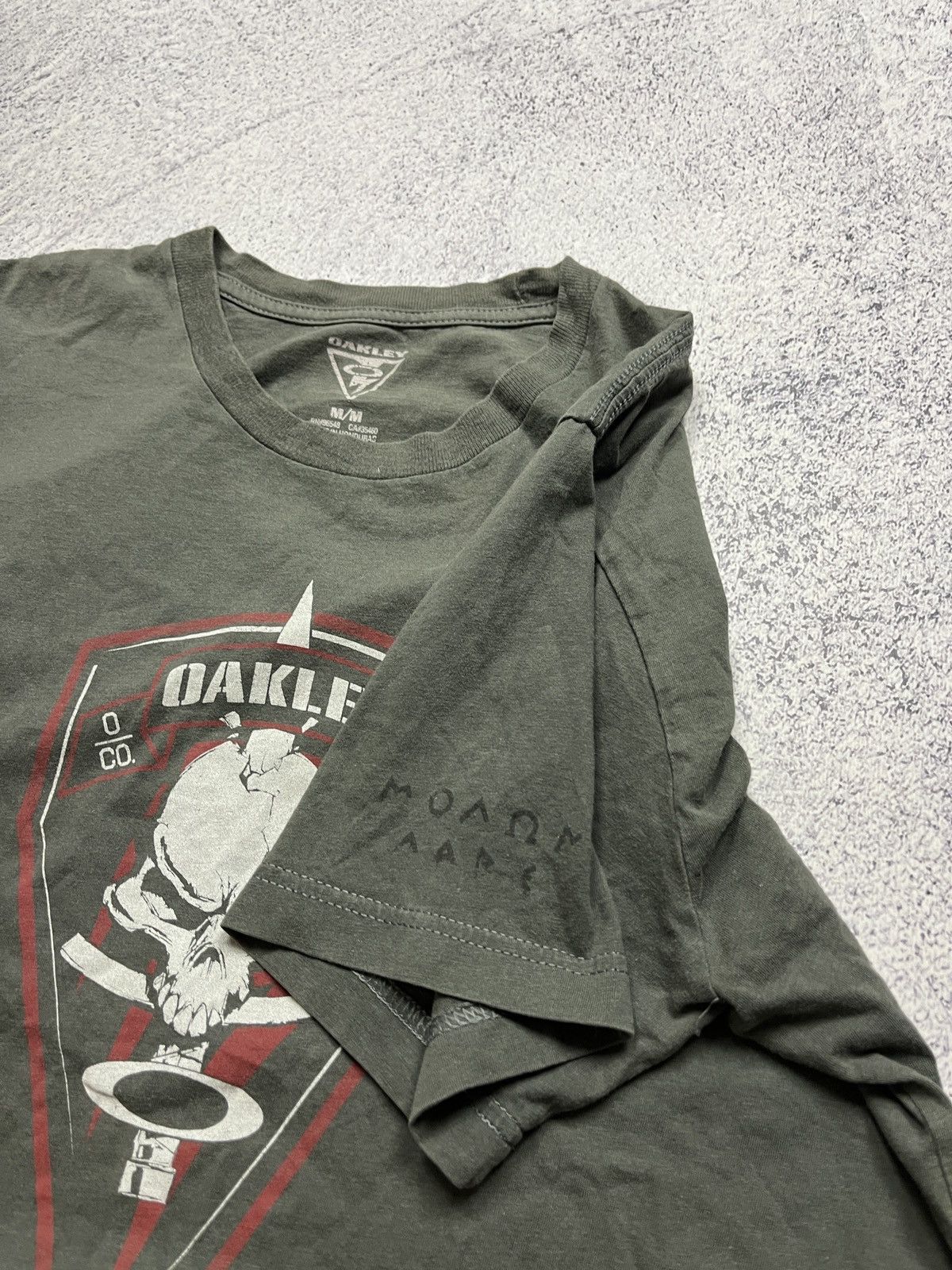 Oakley × Vintage Vintage Oakley Tee Big Skull Logo T Shirt Size US M / EU 48-50 / 2 - 8 Thumbnail