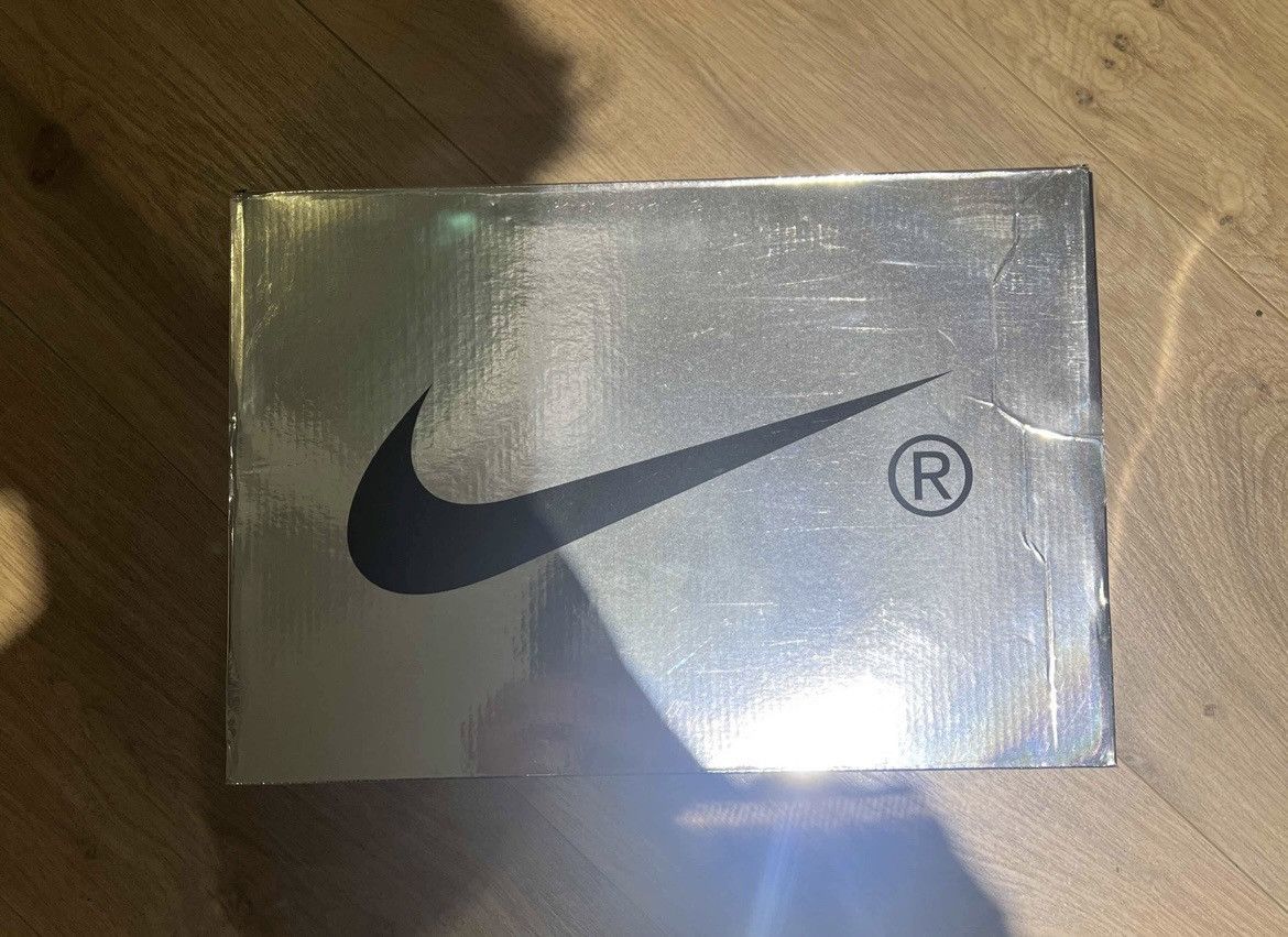 Nike × Off-White Nike off white pine Green Size US 10.5 / EU 43-44 - 7 Thumbnail