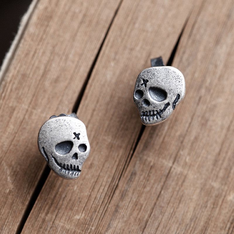 Other Skull Vintage Earrings One Pairs Chrome Jewelry Size ONE SIZE - 1 Thumbnail