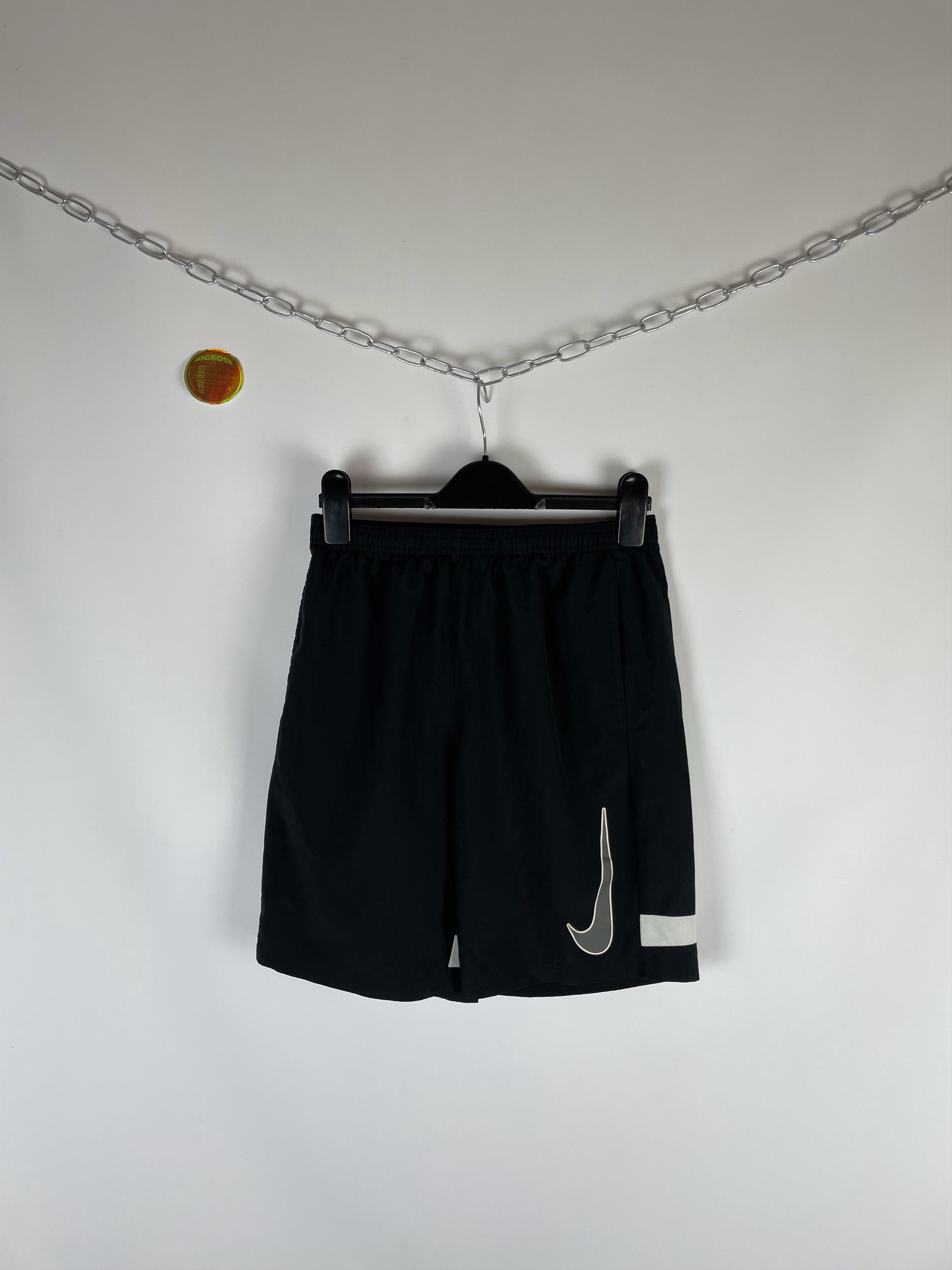 Nike Mens Vintage Nike shorts Y2k Size US 30 / EU 46 - 1 Thumbnail