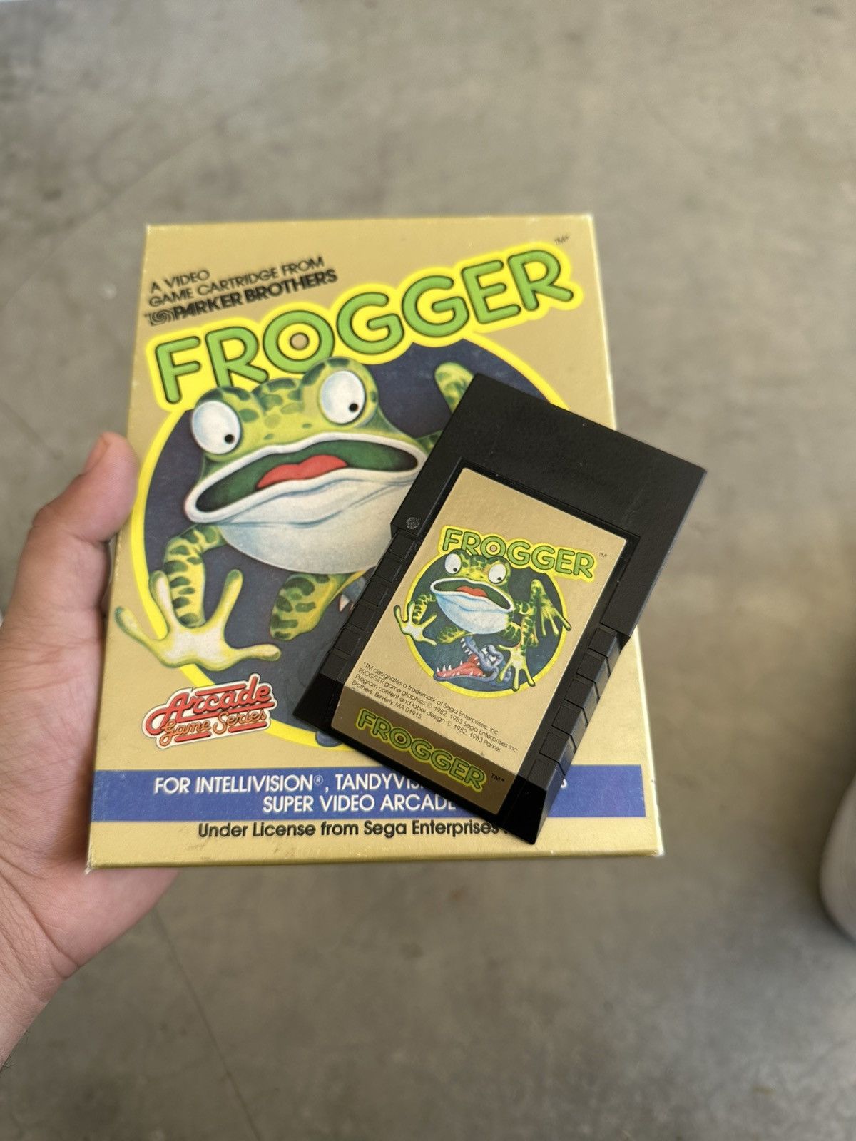 Nintendo 1980's Frogger Vintage Video Game with Box Arcade Game Size ONE SIZE - 2 Thumbnail